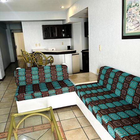 Hotel Playa Marina Mazatlan Bagian luar foto