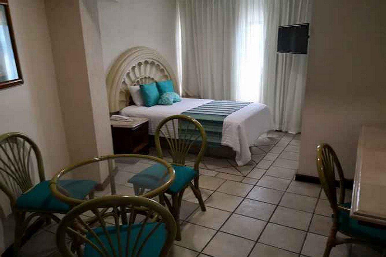 Hotel Playa Marina Mazatlan Bagian luar foto
