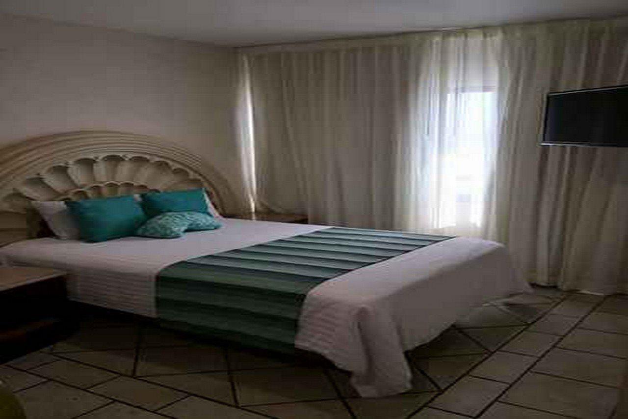 Hotel Playa Marina Mazatlan Bagian luar foto