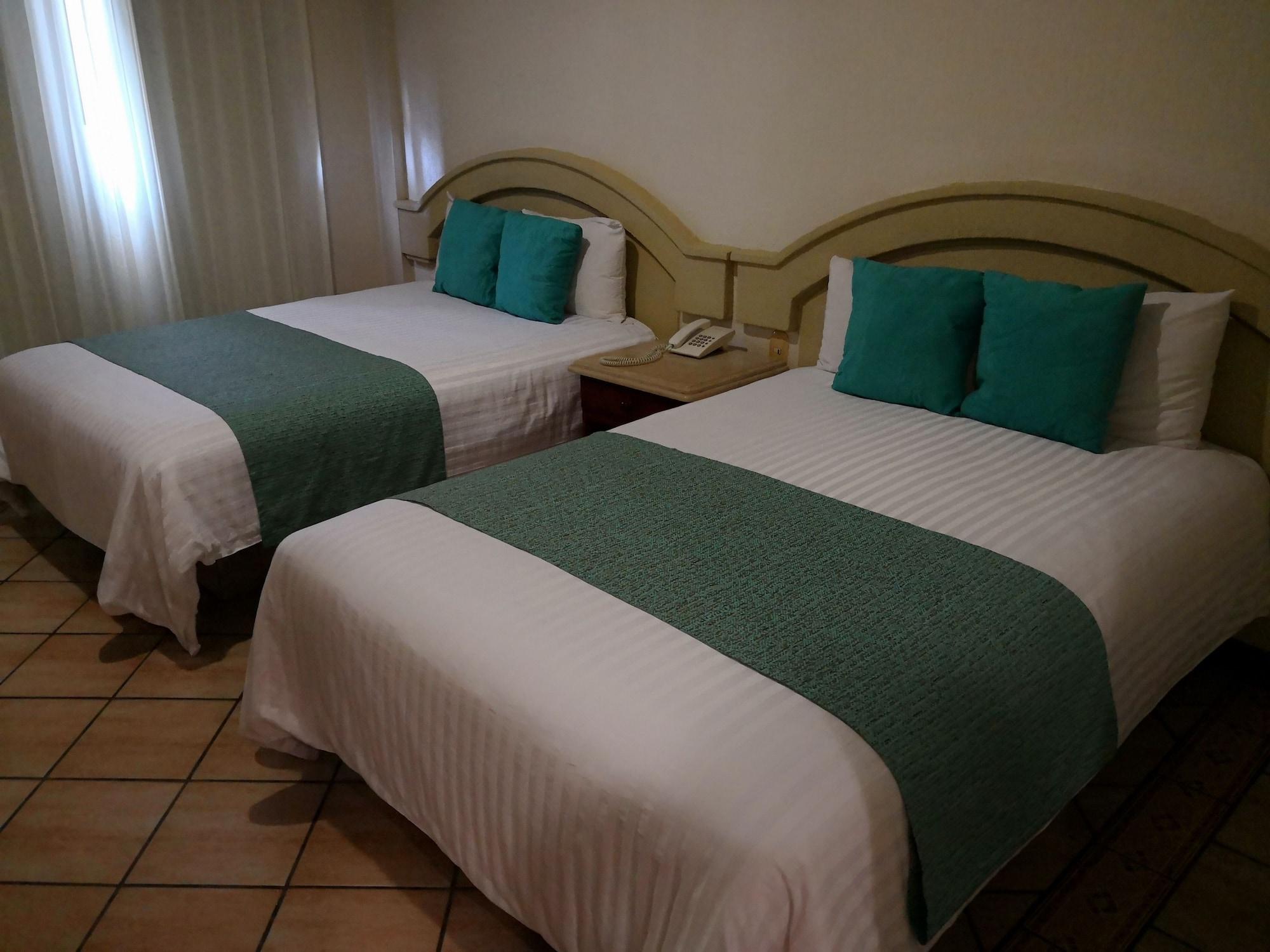 Hotel Playa Marina Mazatlan Bagian luar foto