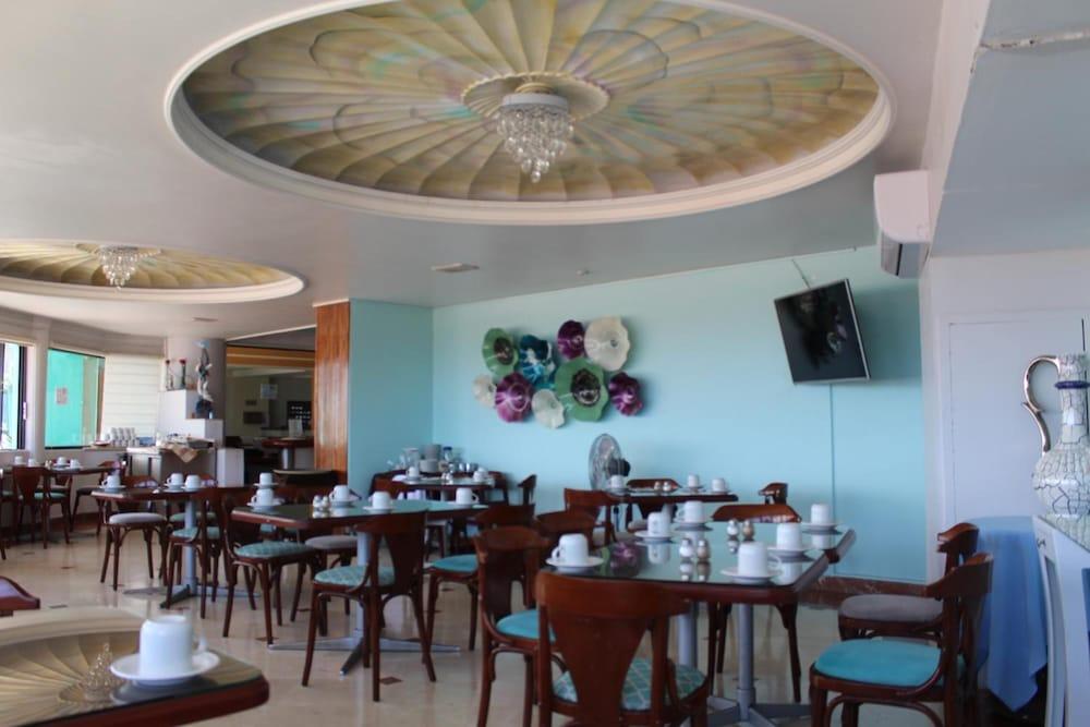 Hotel Playa Marina Mazatlan Bagian luar foto