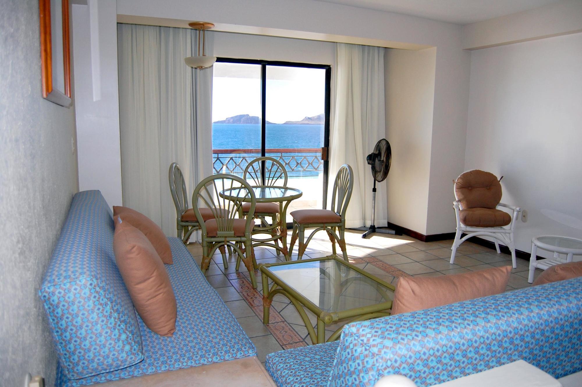 Hotel Playa Marina Mazatlan Bagian luar foto