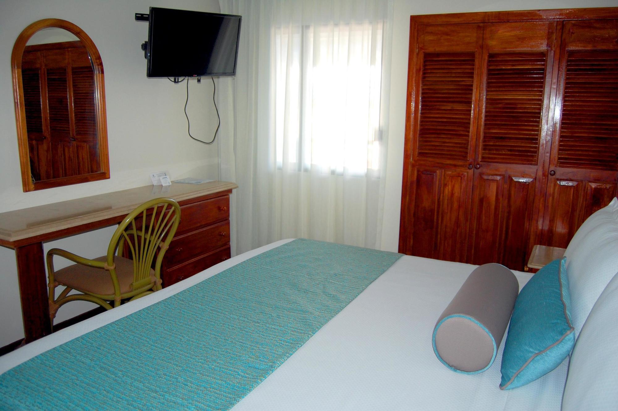 Hotel Playa Marina Mazatlan Bagian luar foto