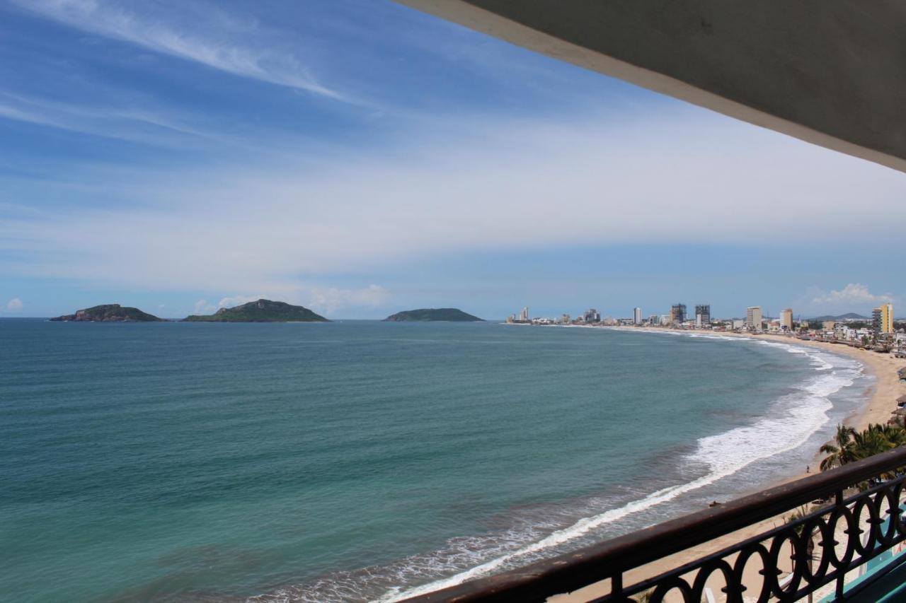 Hotel Playa Marina Mazatlan Bagian luar foto