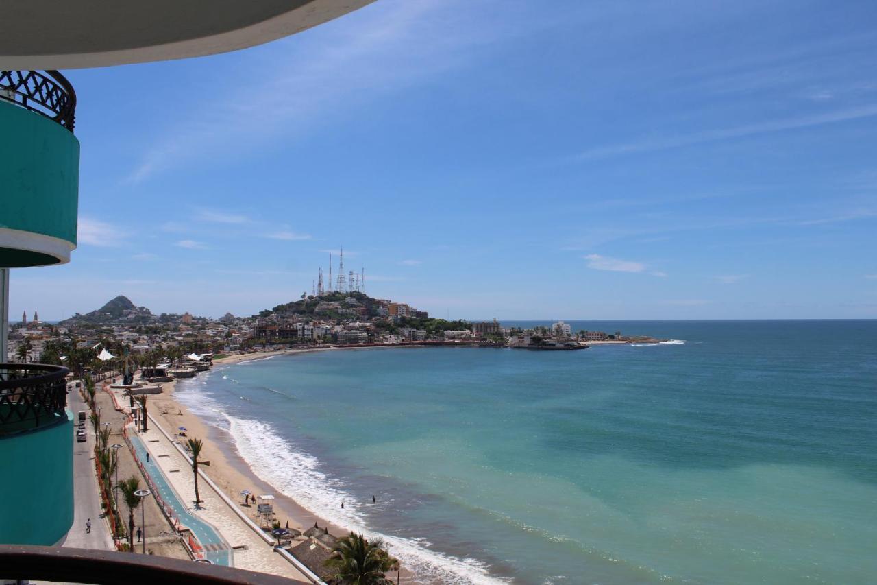 Hotel Playa Marina Mazatlan Bagian luar foto