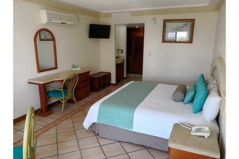 Hotel Playa Marina Mazatlan Bagian luar foto